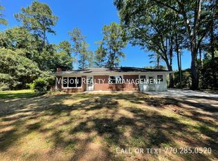 70 Sharp Dr, Carrollton, GA 30117