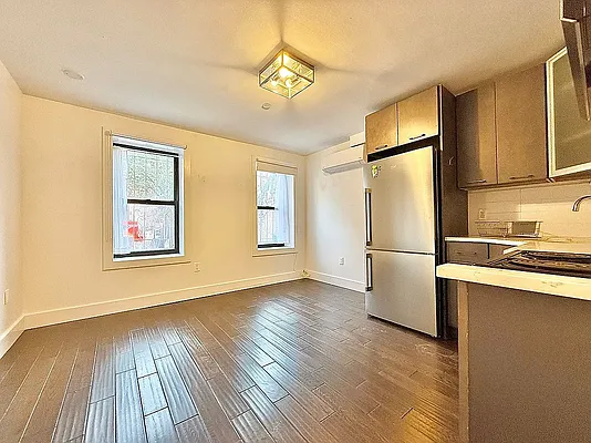 Rented by TorsX Inc | media 7