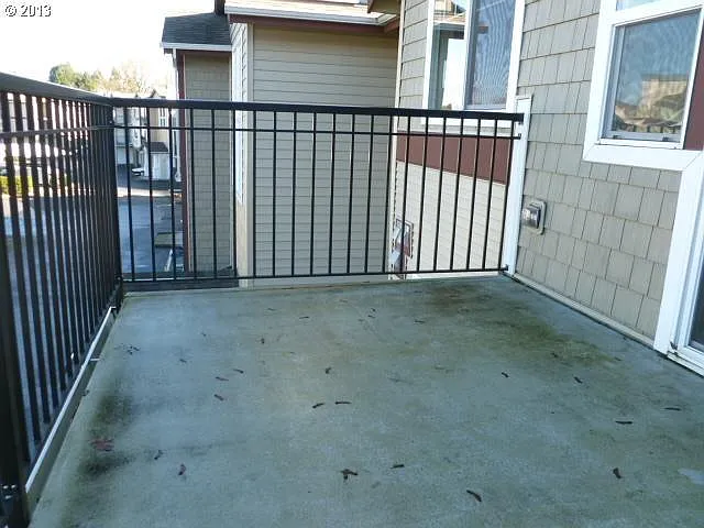730 NW 185th Ave #3 — Photo 6