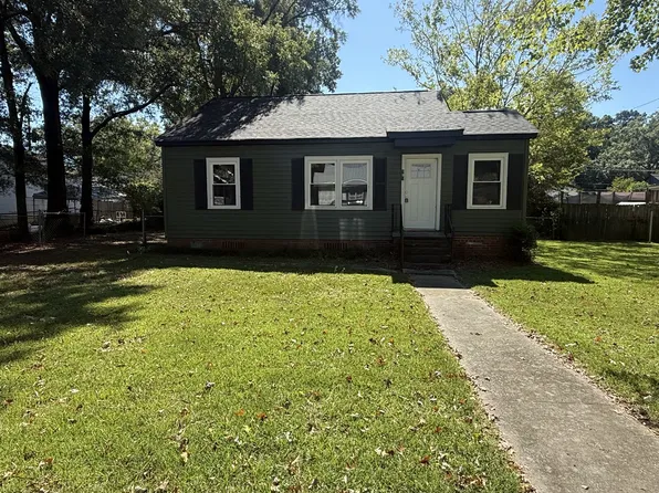 535 1st St NE, Rome, GA 30161