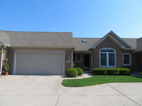 1344 Pebble Ct, Goshen, IN 46528