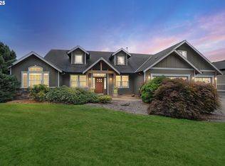 26250 S Milk Creek Cir, Mulino, OR 97042