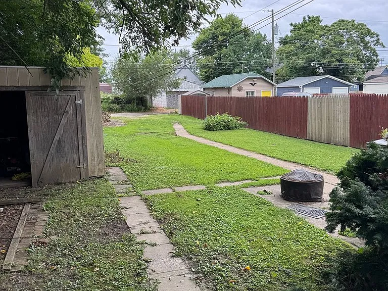 2346 Coyner Ave — Photo 16
