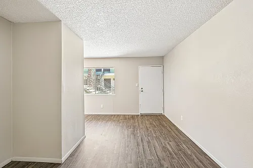 Deer Valley Village Apartments Photo 1
