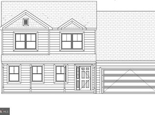 1588 Sherry Dr, Chambersburg, PA 17202