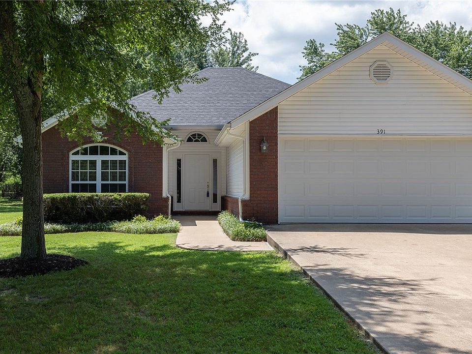 1st image of 391 W Circle Dr