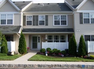 47 Granite Ln, Chester Springs, PA 19425