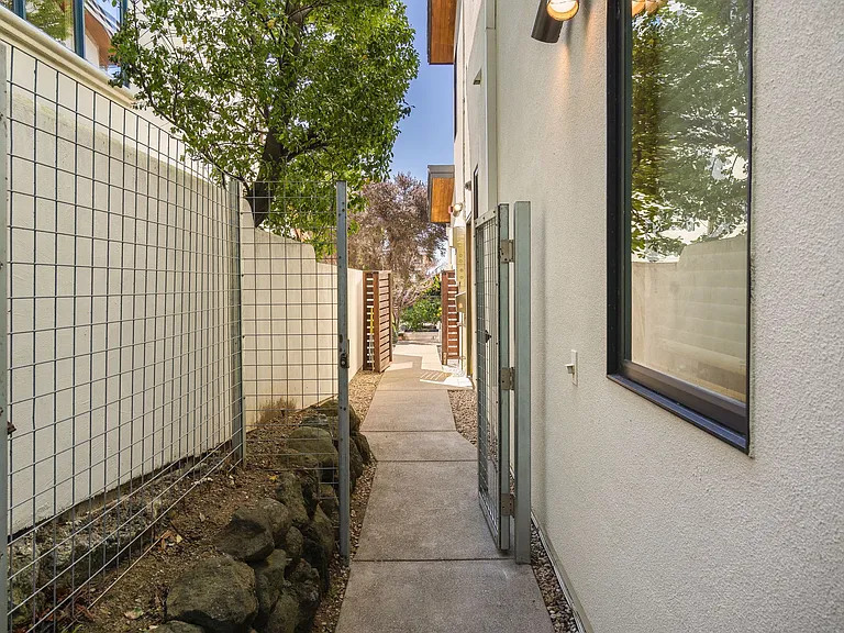 6036 Contra Costa Rd #1 — Photo 46