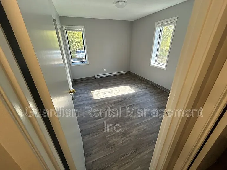 117 Centennial Dr #5 — Photo 5