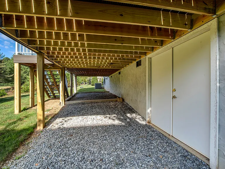 134 Daleyuhski Way — Photo 36