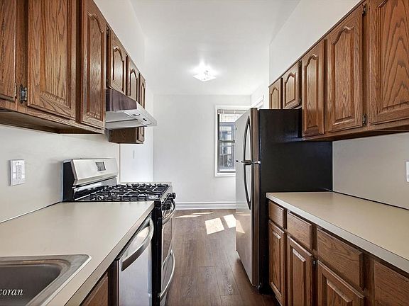 3rd image of 3516 85th St APT 6A