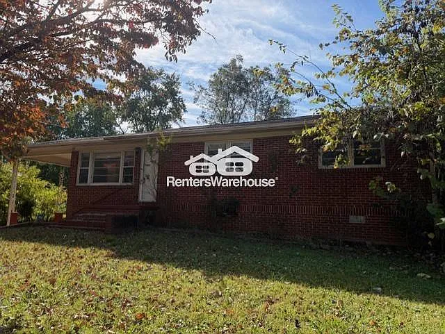 3803 Mastin Lake Rd NW — Photo 1