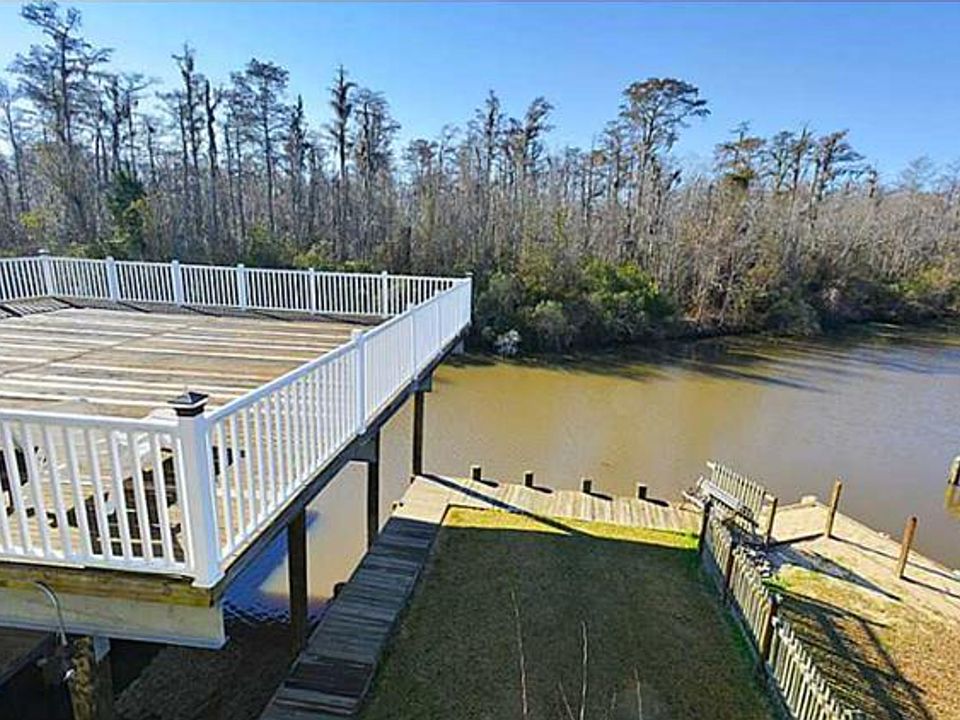 2nd image of 17091 Peace Point Dr