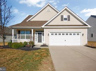 5 E Dehart Ave, Clayton, NJ 08312