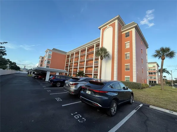 6960 20th Ave N APT 502, Saint Petersburg, FL 33710