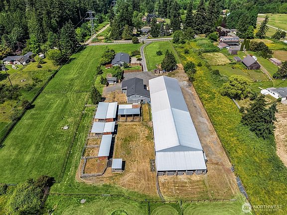 3rd image of 11220 196th Avenue NE