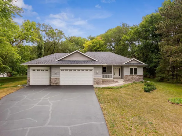 8871 Griggs Ave, Lexington, MN 55014