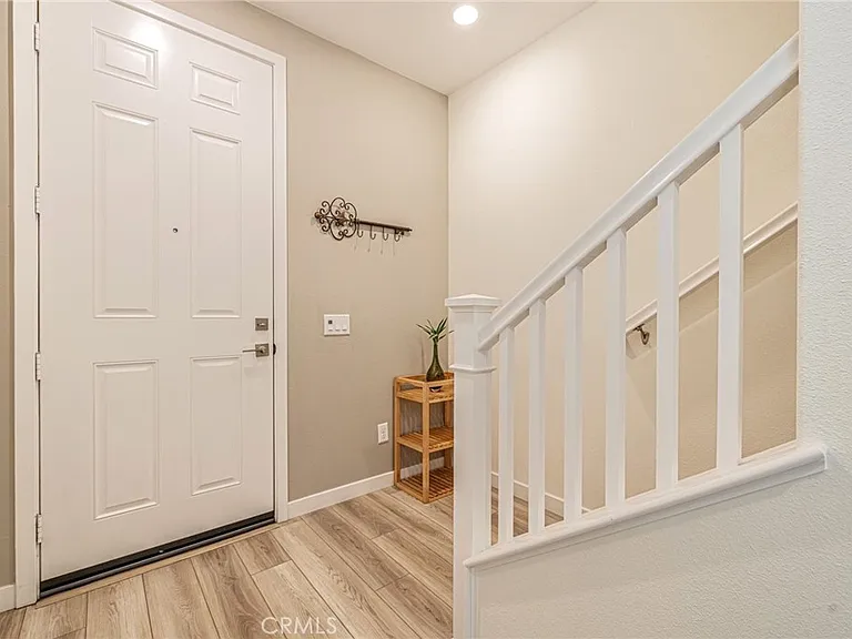 27555 Sanctuary Ct — Photo 17