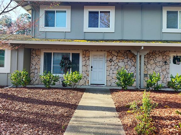 3rd image of 2768 Bollinger Canyon Rd