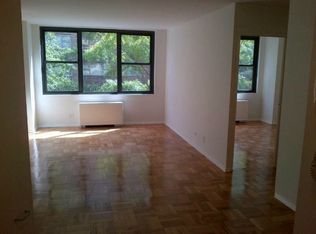 323 E 49th St, Brooklyn, NY 11203