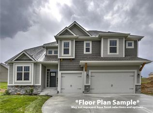 10532 N Randolph Ave, Kansas City, MO 64157