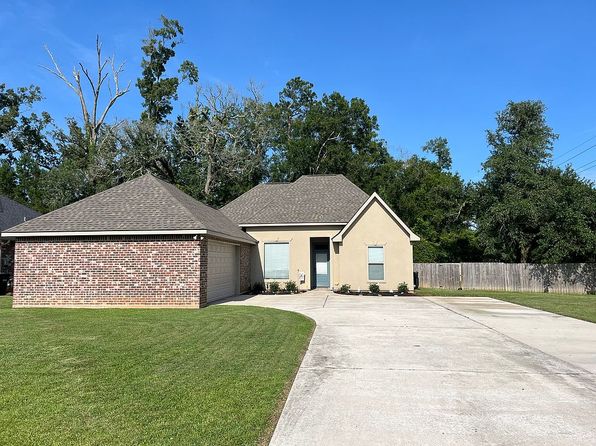 40205 Olde Mill Ln