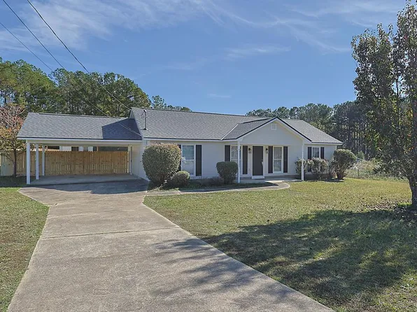 77 Running Bear Dr, Smiths Station, AL 36877