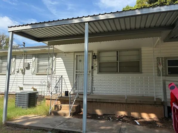 1025 N Cedar Dr, Midwest City, OK 73130