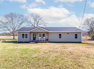 869 Ankerich Rd, Bowersville, GA 30516