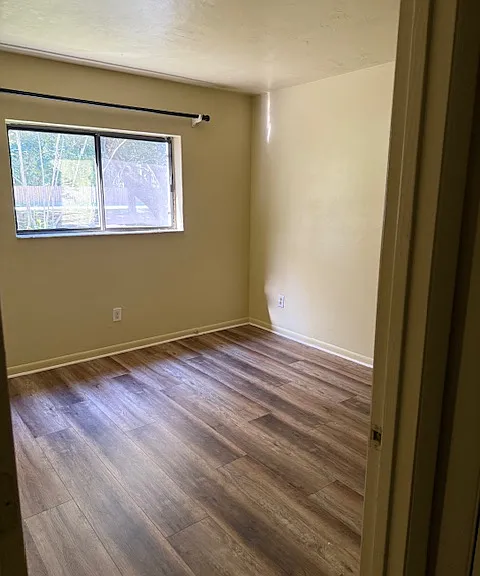 4417 Holly Tree Rd — Photo 6