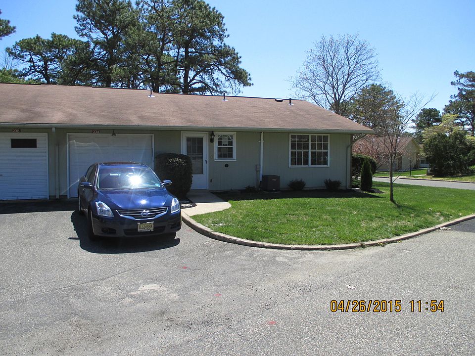 1st image of 23 Edinburgh Lane #A