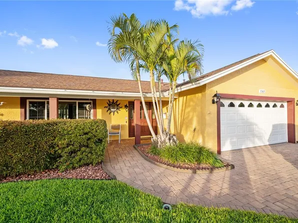 1363 50th Ave NE, Saint Petersburg, FL 33703