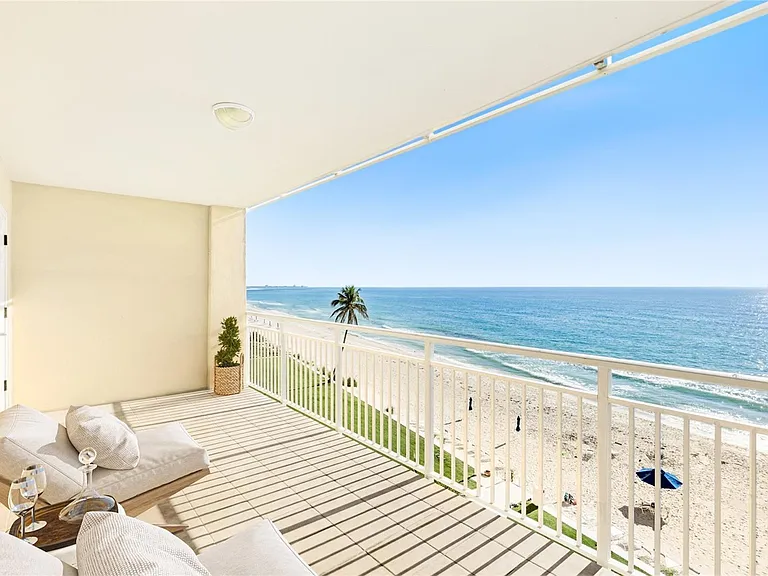 601 Longboat Club Rd #504S — Photo 2