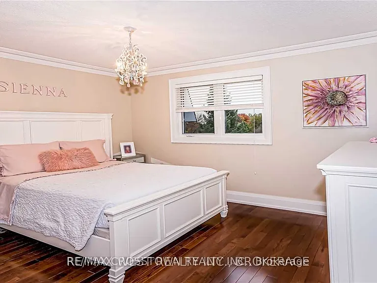 147 Ellis Ave — Photo 11