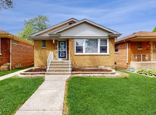 9024 S Euclid Ave, Chicago, IL 60617