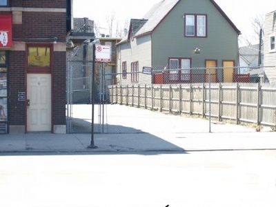 5001 W Chicago Ave, Chicago, IL, 60651