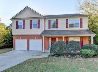 3761 Plantation Mill Dr, Buford, GA 30519