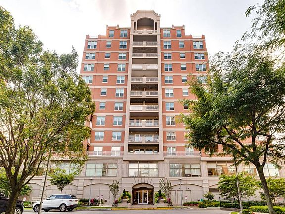 2nd image of 50 Oceana Drive West # 5f Fl 5