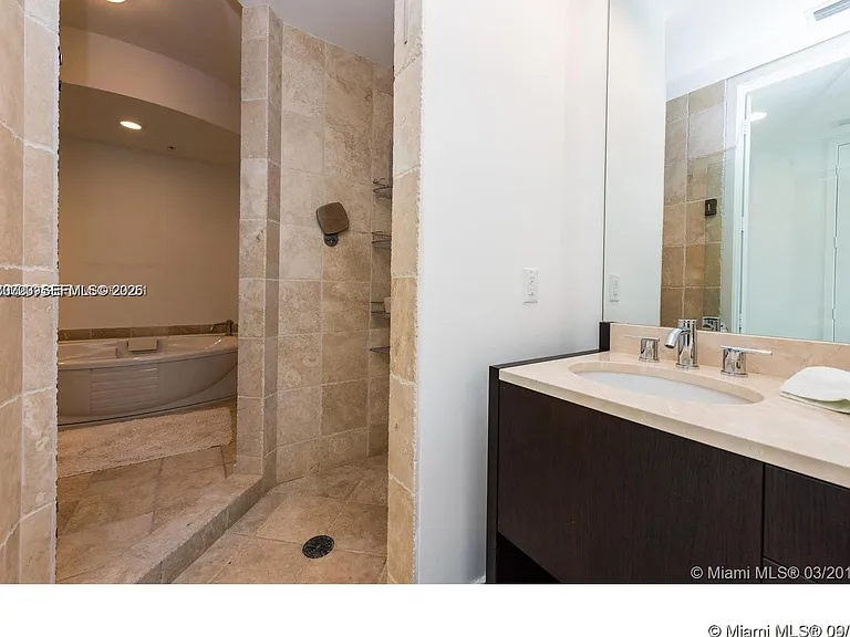 18201 Collins Ave #4808 — Photo 5
