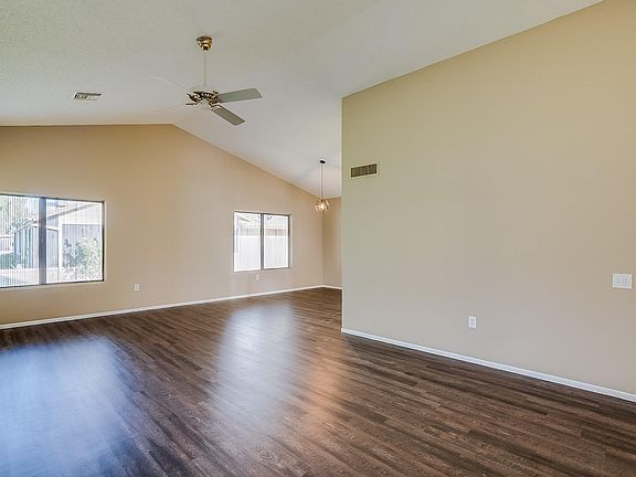 3rd image of 13018 W Tangelo Dr