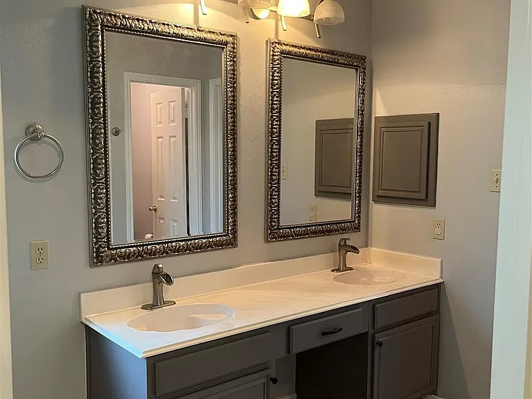 11302 Meadowchase Dr — Photo 13