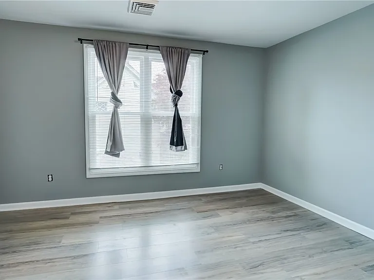 38 Tracy St #UP — Photo 14