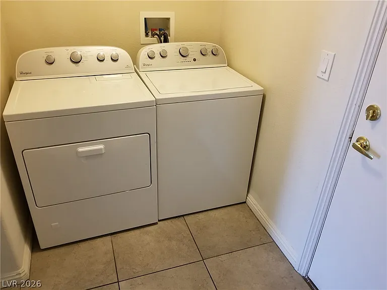 6120 Alderley Ct — Photo 19