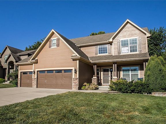 3rd image of 354 SE Wood Ln