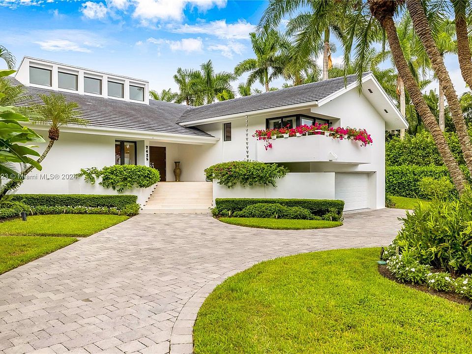 1st image of 7425 Los Pinos Blvd