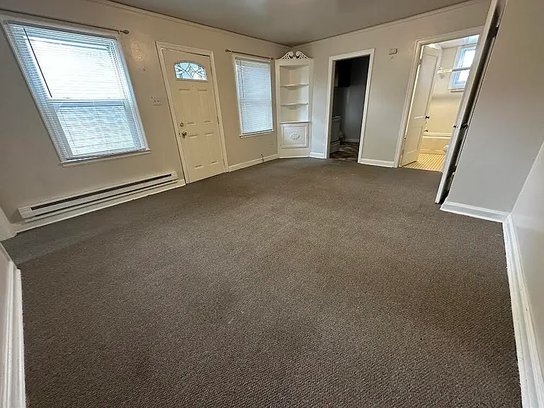 1512 Martin Ave — Photo 5