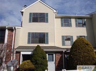 51 Covington Ct UNIT 51, East Brunswick, NJ 08816
