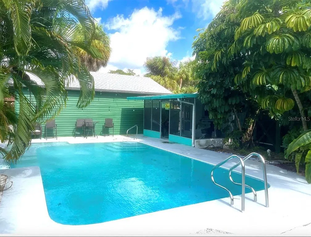 1 bed, 1.0 bath, 480 sqft, $1,600 — Photo 1