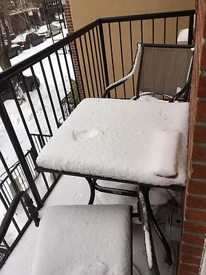 Rented by Metroline Realty | media 64