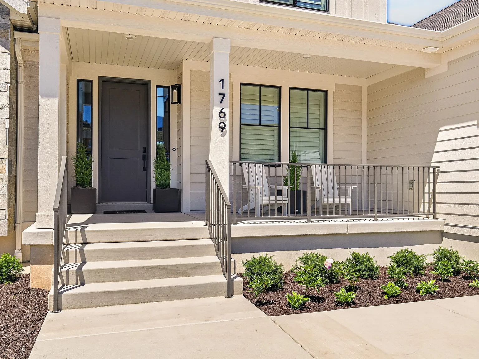 5 bed, 3800 sqft, $8,900 — Photo 4